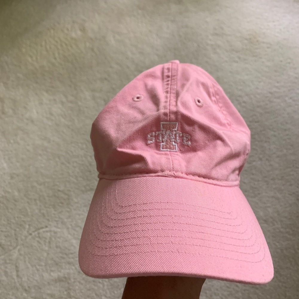 Iowa State b-ball-hat!